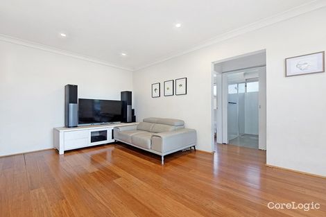 Property photo of 32/5-7 Hoddle Avenue Bradbury NSW 2560