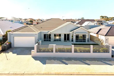Property photo of 17 Wrasse Corner Yanchep WA 6035