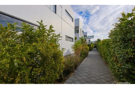 Property photo of 13/3 Roscorla Avenue Yokine WA 6060