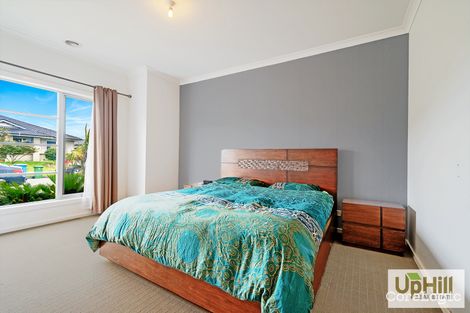 Property photo of 17 Hanoverian Street Clyde North VIC 3978