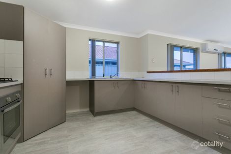 Property photo of 13 Bampton Road Orelia WA 6167