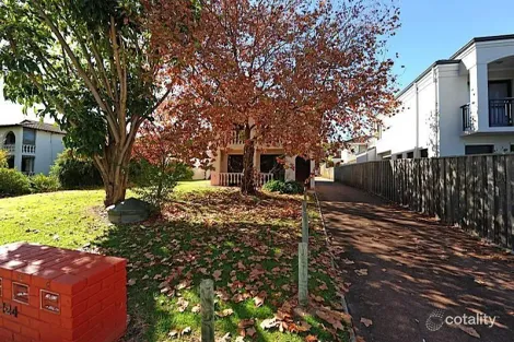 1/124 Labouchere Rd, South Perth, WA 6151