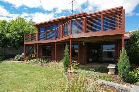 16 Westbury Pl, Devonport, TAS 7310