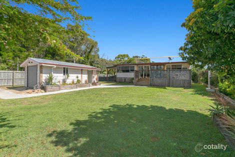 Property photo of 18 Bishop Road Beachmere QLD 4510