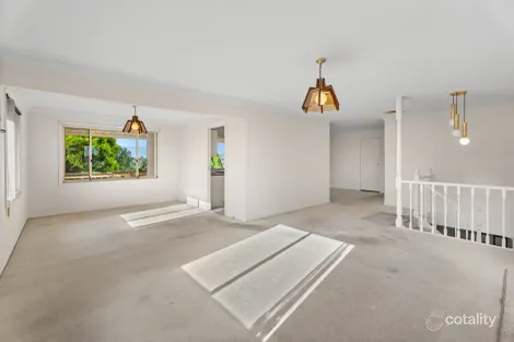 Property photo of 73 Soling Crescent Cranebrook NSW 2749