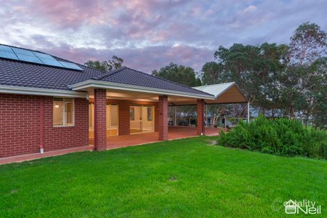 Property photo of 5 Henry George Close Byford WA 6122