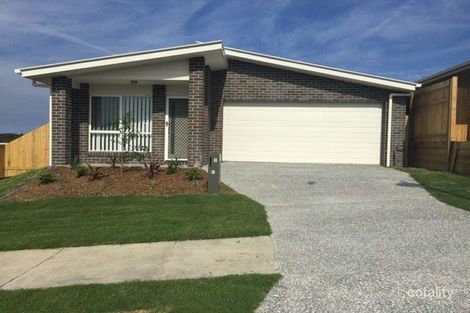 8 Tiffany Way, Pimpama, QLD 4209