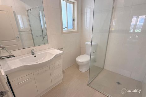 Property photo of 2/13 Fernhurst Drive Glen Waverley VIC 3150