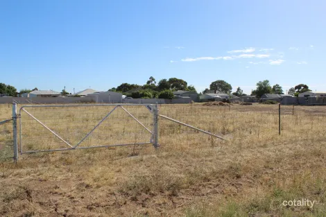 62-64 Leahy St, Nhill, VIC 3418