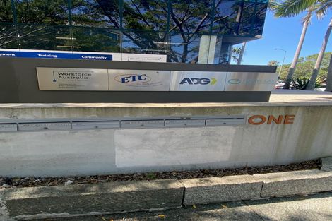 22 Marine Pde, Southport, QLD 4215