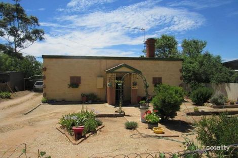 31 Bourke St, Peterborough, SA 5422