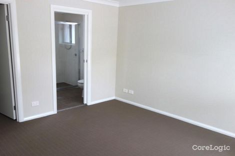 Property photo of 10 Callistemon Circuit Jordan Springs NSW 2747