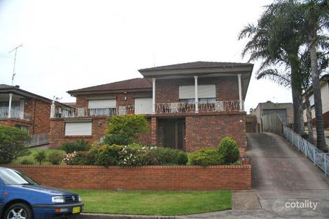 15 Mirrabooka Rd, Lake Heights, NSW 2502