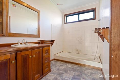 565 Corangamite Lake Rd, Cororooke, VIC 3254