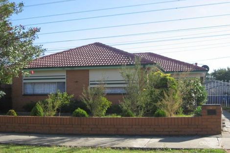 16 Sterling Dr, Keilor East, VIC 3033