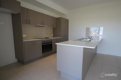 Property photo of 2 Hirono Close Leichhardt QLD 4305