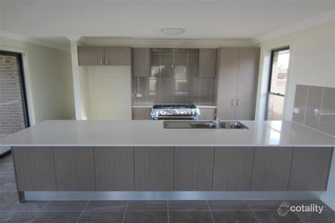 Property photo of 1/8 Wright Close Hunterview NSW 2330