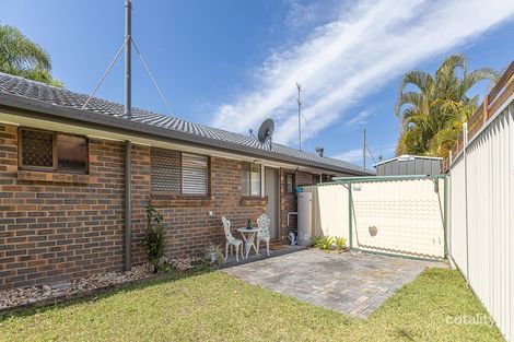 Property photo of 2/16 Royal Palm Court Southport QLD 4215