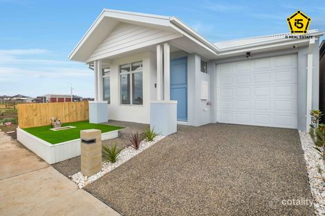 Property photo of 29 Islamabad Crescent Mount Cottrell VIC 3024