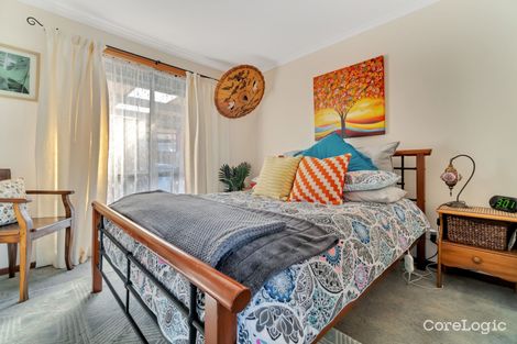 Property photo of 8 Marnie Drive Cranbourne West VIC 3977