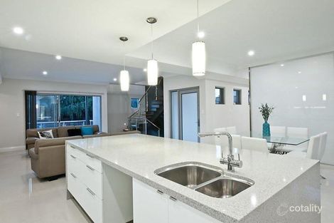 Property photo of 2 Gnobar Way Mullaloo WA 6027