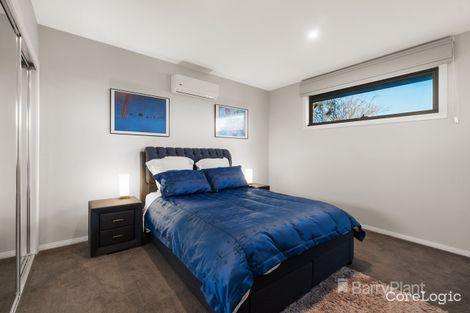 14b Kingloch Pde, Wantirna, VIC 3152