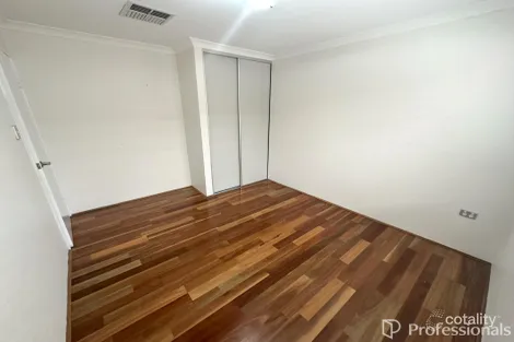 Property photo of 21 Torino Crescent Piara Waters WA 6112