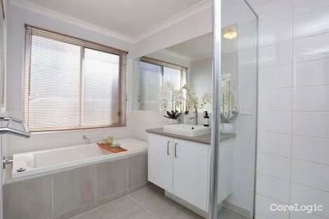 31 Heathcote Rd, Manor Lakes, VIC 3024