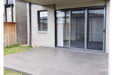 Property photo of 4 William Hart Crescent Penrith NSW 2750