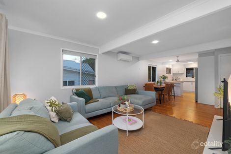 15 Yeerinbool Ct, Arana Hills, QLD 4054