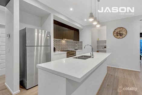 Property photo of 23 Compass Drive Greenvale VIC 3059