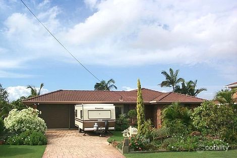 40 Endeavour Dr, Banksia Beach, QLD 4507