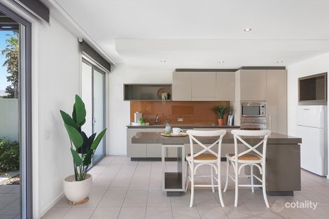 Property photo of 1002/3 Birkdale Place Magenta NSW 2261