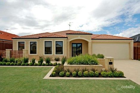 4 Whitegum Pass, Halls Head, WA 6210