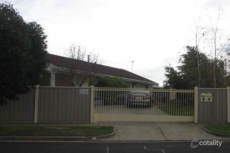 2/39 Regent Pde, Cheltenham, VIC 3192