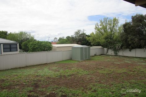 Property photo of 5 Clancy Court Hillvue NSW 2340