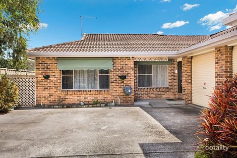 2/64 Acacia Cct, Yamba, NSW 2464