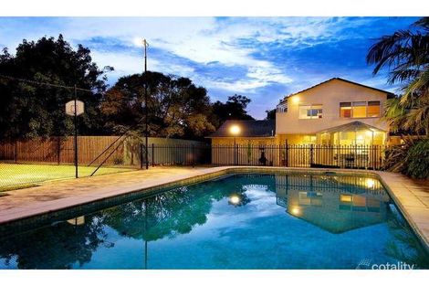 Property photo of 1 Albemarle Court Glen Iris VIC 3146