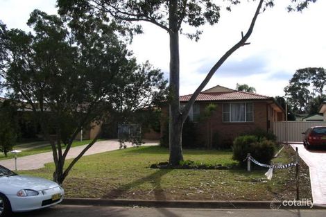 9 Netherton Ave, St Clair, NSW 2759