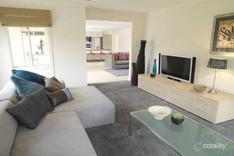 Property photo of 16 Red Mallee Court Lyndhurst VIC 3975