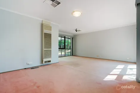 Property photo of 9 Danielle Court Langwarrin VIC 3910