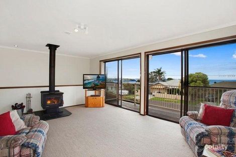 Property photo of 13 Bass Street Kiama Downs NSW 2533