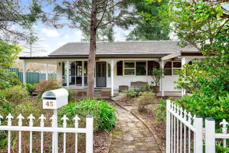 45 Fletcher St, Wentworth Falls, NSW 2782