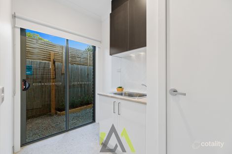 10a Glazebury Ct, Langwarrin, VIC 3910