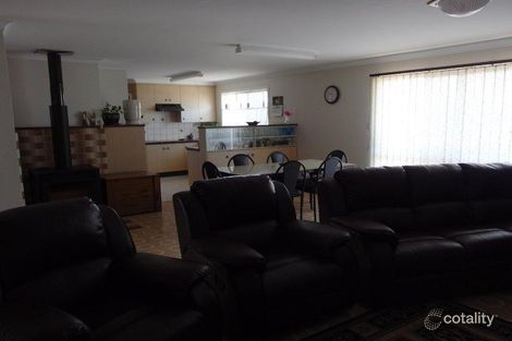 Property photo of 83 Sugarloaf Road Stanthorpe QLD 4380