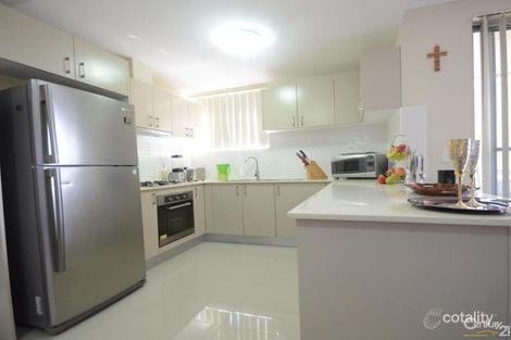 Property photo of 5/63 Stapleton Street Pendle Hill NSW 2145