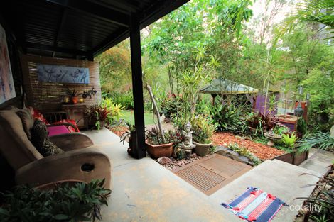 104 Thomas Rd, Curra, QLD 4570