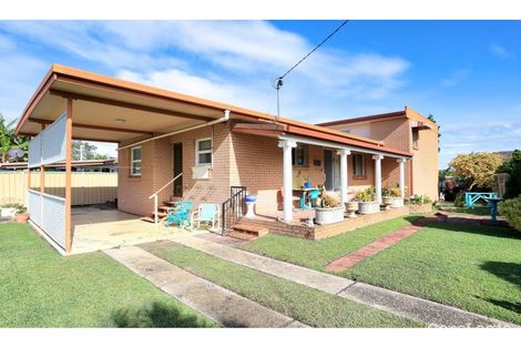 Property photo of 16 Avon Avenue Banksia Beach QLD 4507