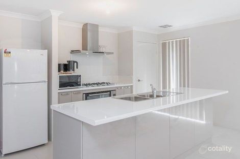 Property photo of 11 Needlewood Loop Wandi WA 6167