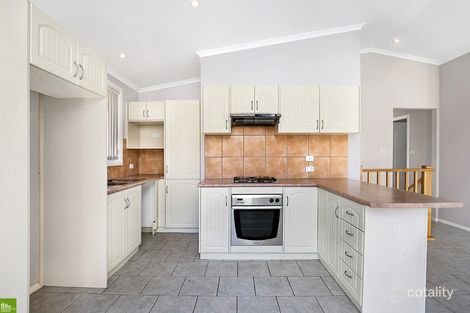 Property photo of 1/12 Hurry Crescent Warrawong NSW 2502